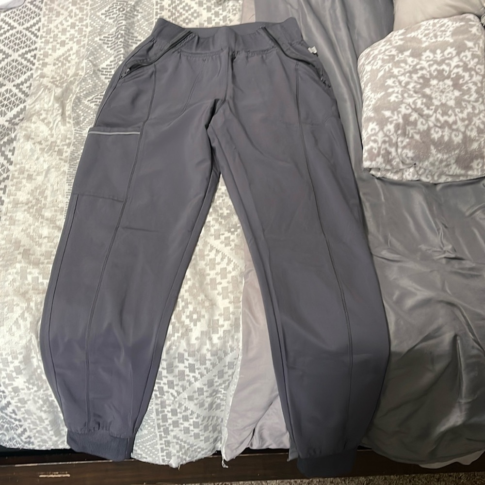 Cherokee S Tall Jogger Scrubs- never worn
